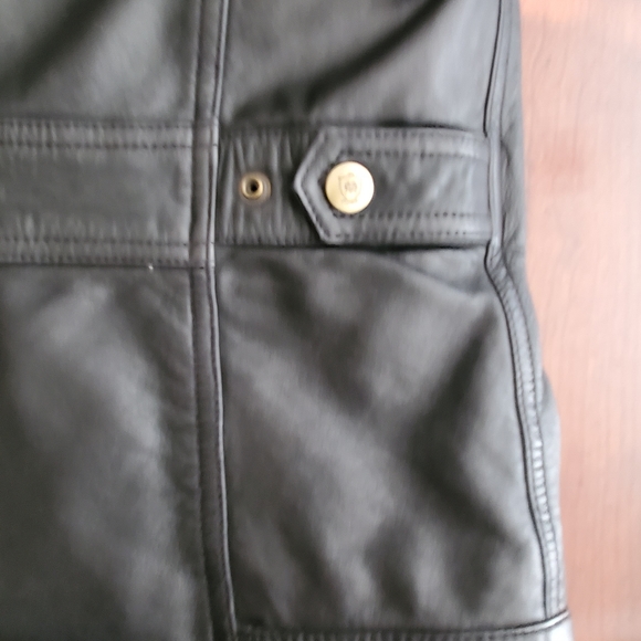 Black leather jacket - Picture 5 of 6